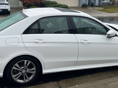 Used 2016 Mercedes-Benz E 350 E 350 Sedan 4D image 9