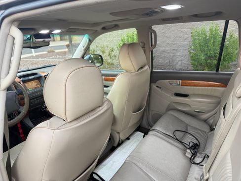Used 2004 Lexus GX 470 AWD/4WD image 12