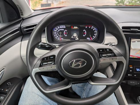 Used 2024 Hyundai Tucson SEL image 11