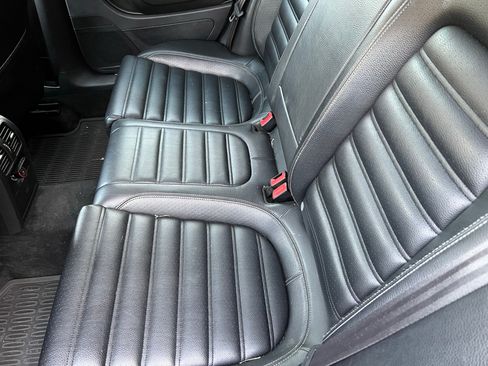 Used 2013 Volkswagen CC Sport Plus image 9