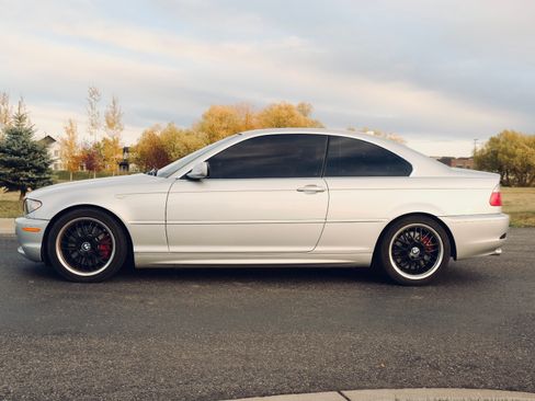 Used 2004 BMW 330Ci 330Ci Coupe 2D image 2