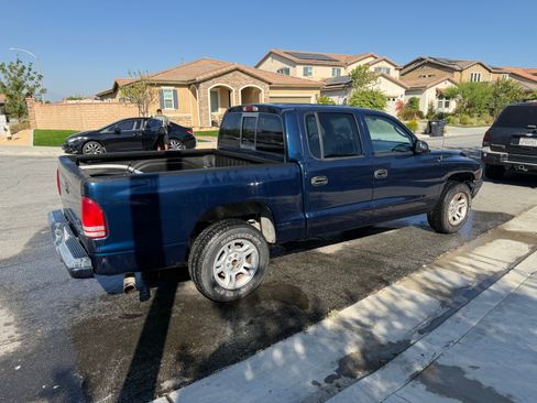 Used 2001 Dodge Dakota 2WD Quad Cab image 8