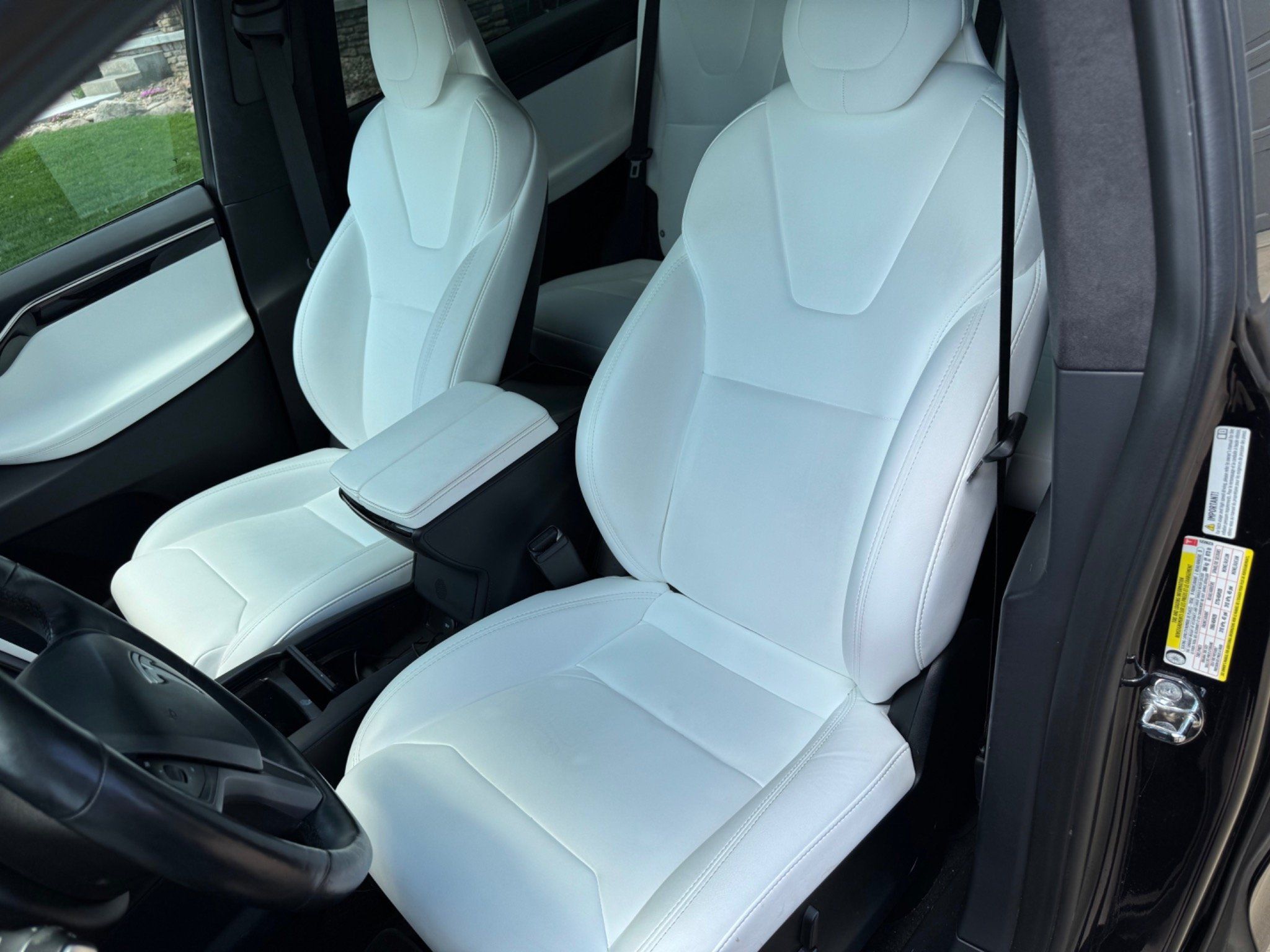 Used 2018 Tesla Model X 75D AWD/4WD image 8
