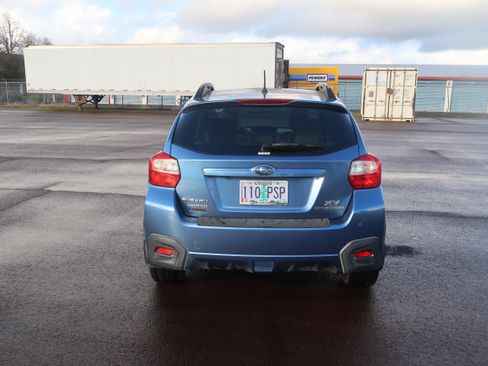 Used 2015 Subaru Crosstrek 2.0i Premium image 13