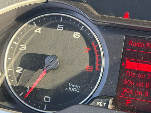 Used 2010 Audi A4 2.0T Premium w/ Bluetooth/Homelink Pkg image 12