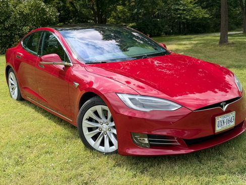 Used 2018 Tesla Model S P100D AWD/4WD image 9