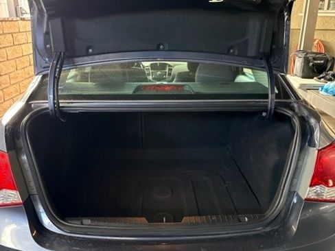 Used 2014 Chevrolet Cruze LT image 13