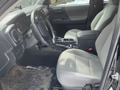 Used 2020 Toyota Tacoma SR w/ SX Package image 2