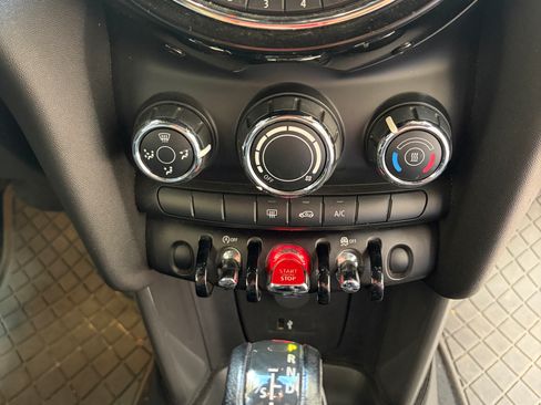 Used 2019 MINI Cooper Convertible w/ Signature Upholstery Package FWD image 14
