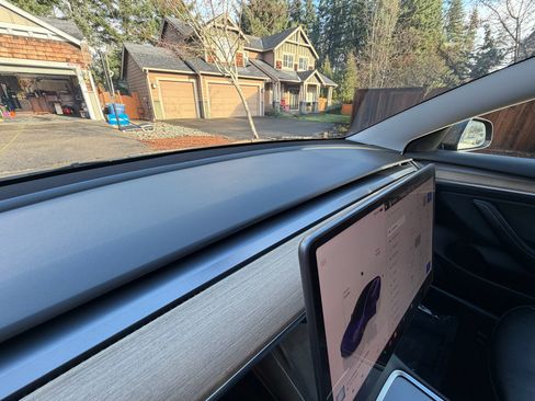 Used 2022 Tesla Model 3 Long Range image 6