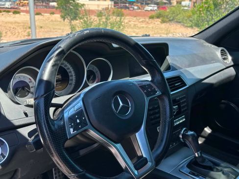 Used 2012 Mercedes-Benz C 250 Sedan image 14
