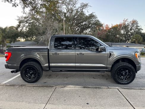 Used 2022 Ford F150 Lariat image 1