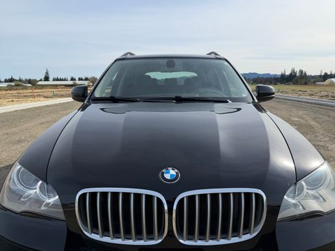 Used 2013 BMW X5 xDrive35i image 2