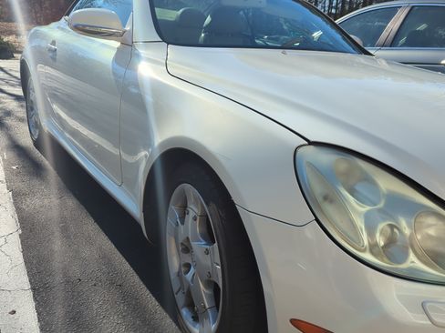 Used 2005 Lexus SC 430 Convertible image 6