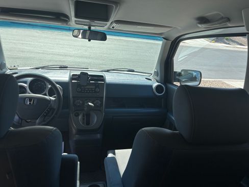 Used 2004 Honda Element EX image 9