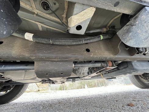 Used 2023 GMC Sierra 2500 SLT w/ Gooseneck/5TH Wheel Package image 16