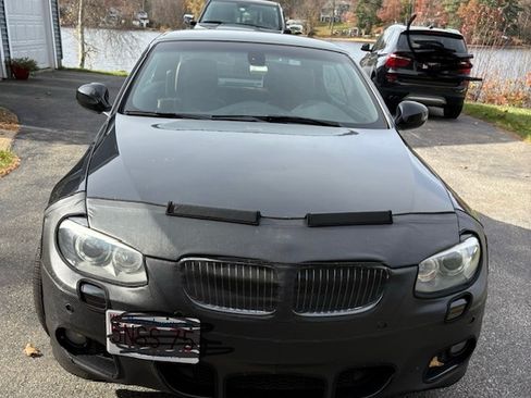 Used 2013 BMW 335i Convertible image 10