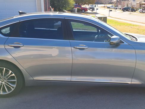 Used 2015 Hyundai Genesis 3.8 w/ Option Group 03 image 5