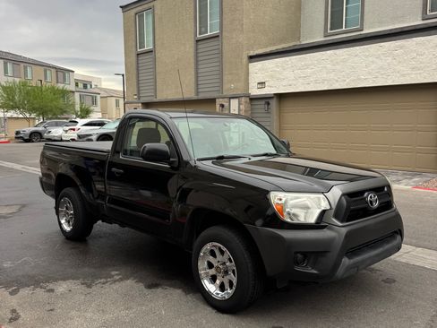 Used 2012 Toyota Tacoma 2WD Regular Cab image 10