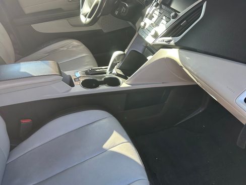 Used 2012 GMC Terrain SLT w/ Chrome and Technology Package image 10
