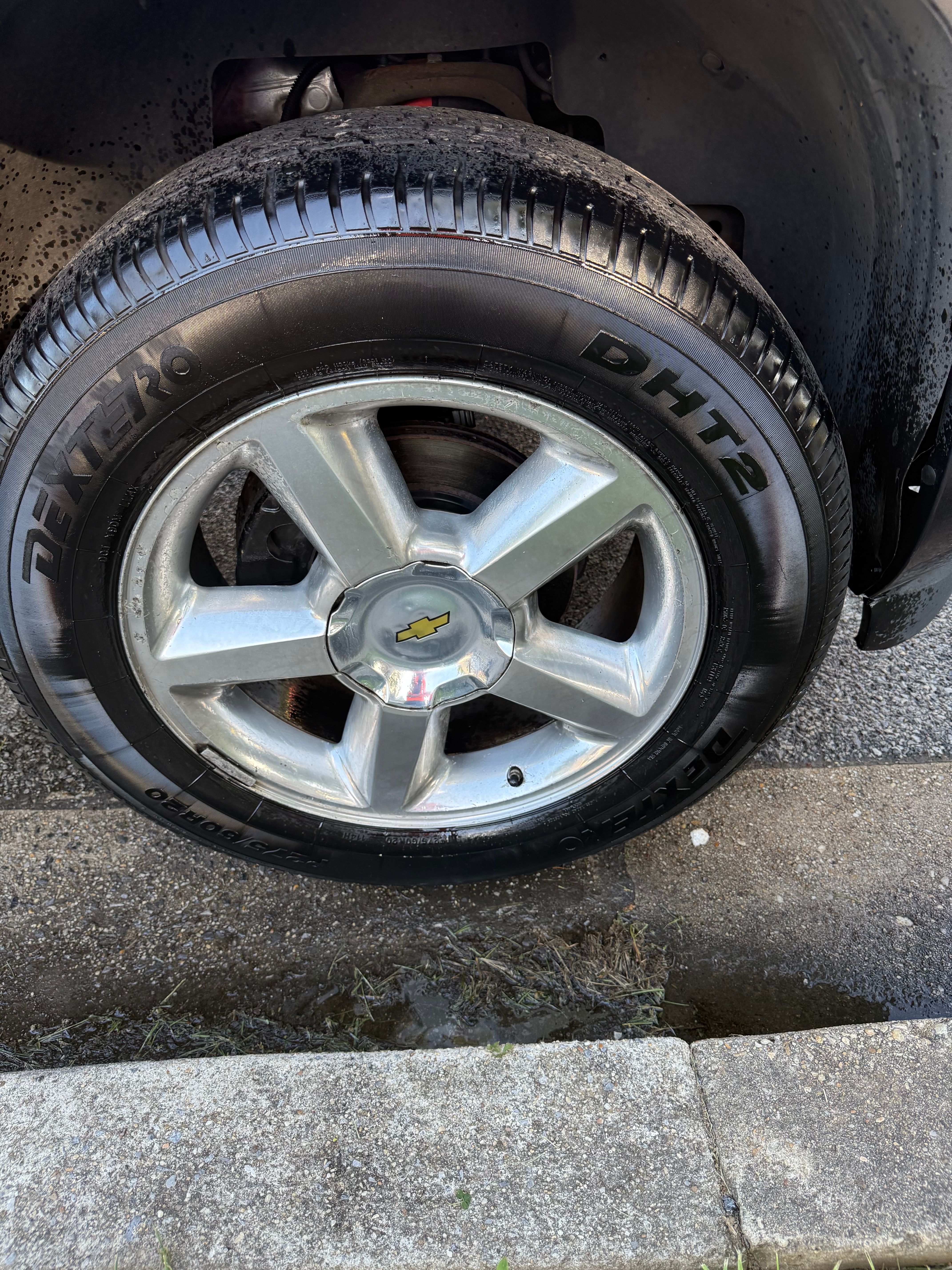 Used 2010 Chevrolet Avalanche LS RWD image 11