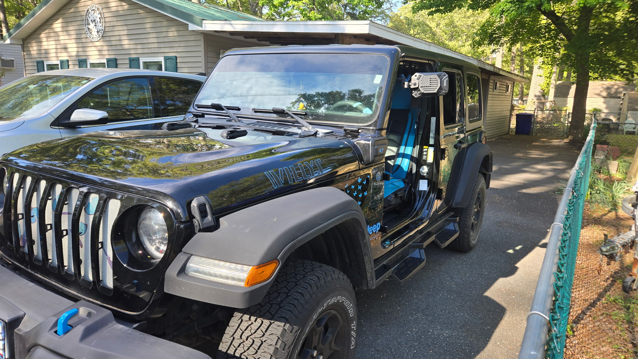 Used 2023 Jeep Wrangler Unlimited AWD/4WD image 12