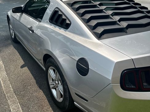 Used 2014 Ford Mustang Coupe w/ Equipment Group 102A RWD image 12