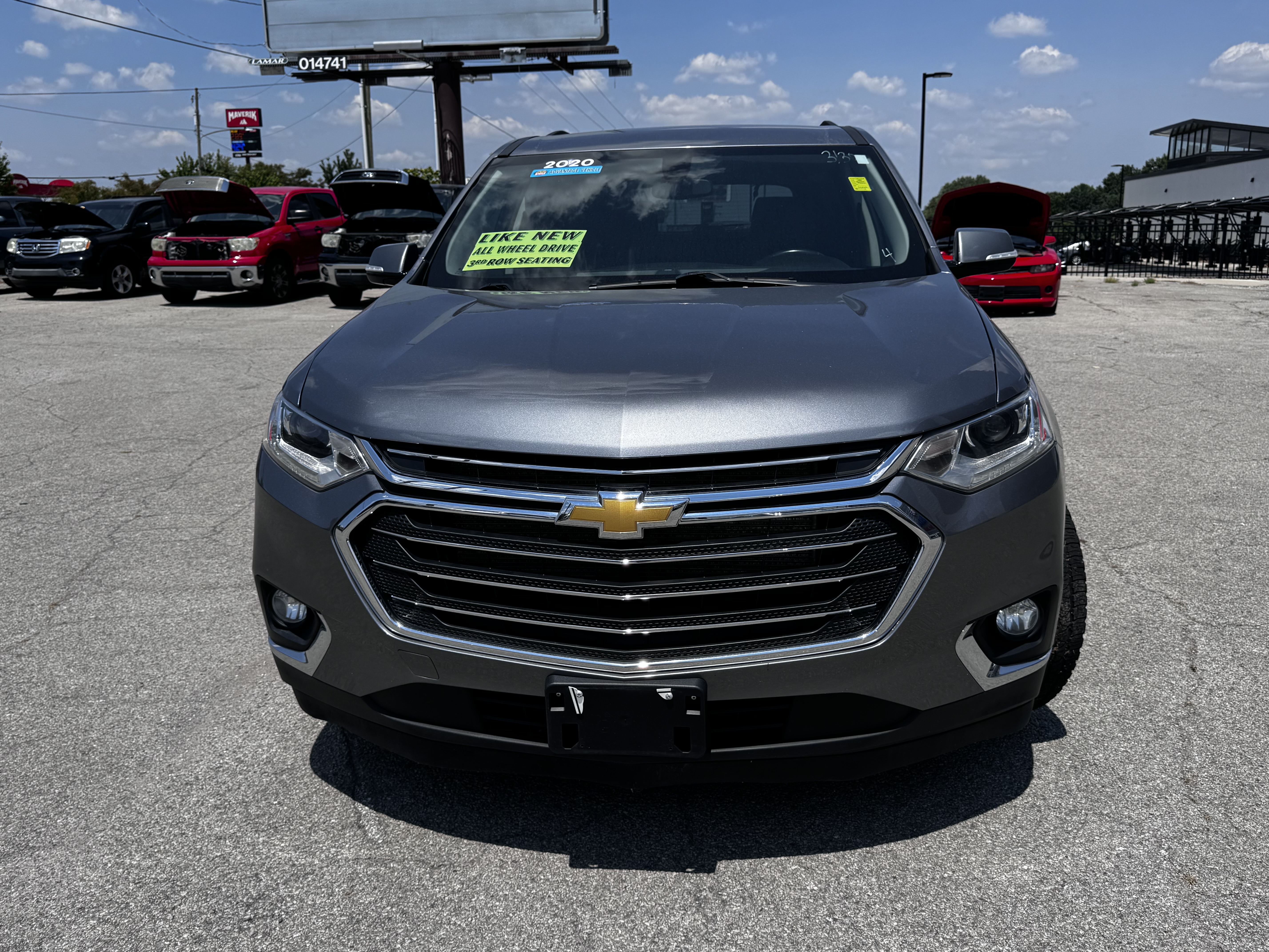Used 2020 Chevrolet Traverse LT AWD/4WD image 2