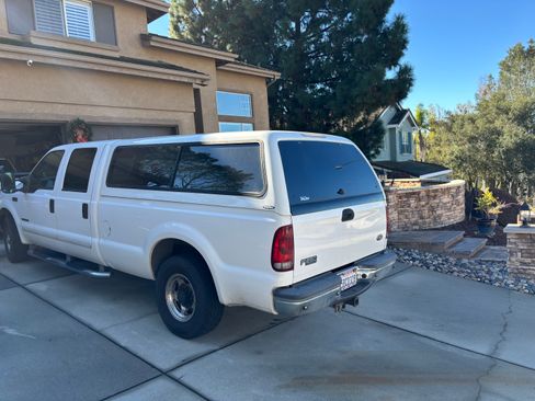 Used 2002 Ford F250 Long Bed image 4