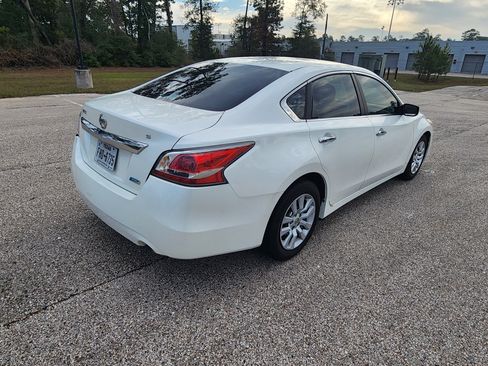 Used 2014 Nissan Altima 2.5 S image 12