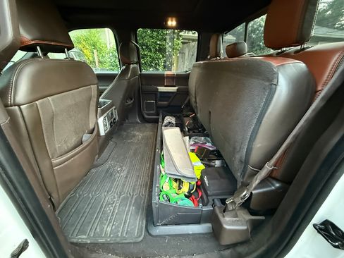 Used 2019 Ford F350 King Ranch AWD/4WD image 11