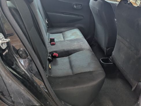 Used 2012 Toyota Yaris LE image 16