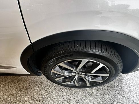 Used 2023 Acura MDX FWD w/ Technology Package image 6
