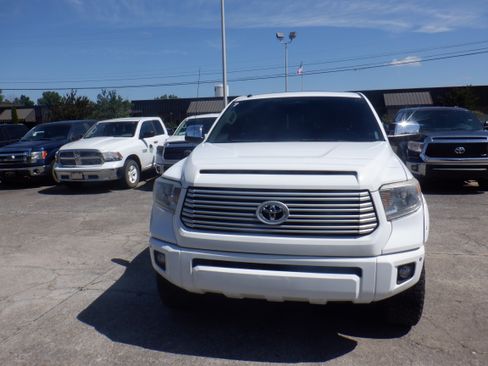 Used 2016 Toyota Tundra Platinum AWD/4WD image 28