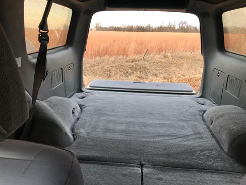 Used 1994 Toyota 4Runner SR5 image 2