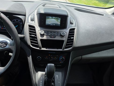 Used 2022 Ford Transit Connect XL FWD image 13