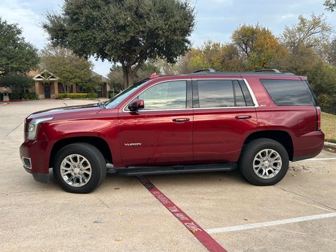 Used 2018 GMC Yukon SLT w/ Open Road Package image 2