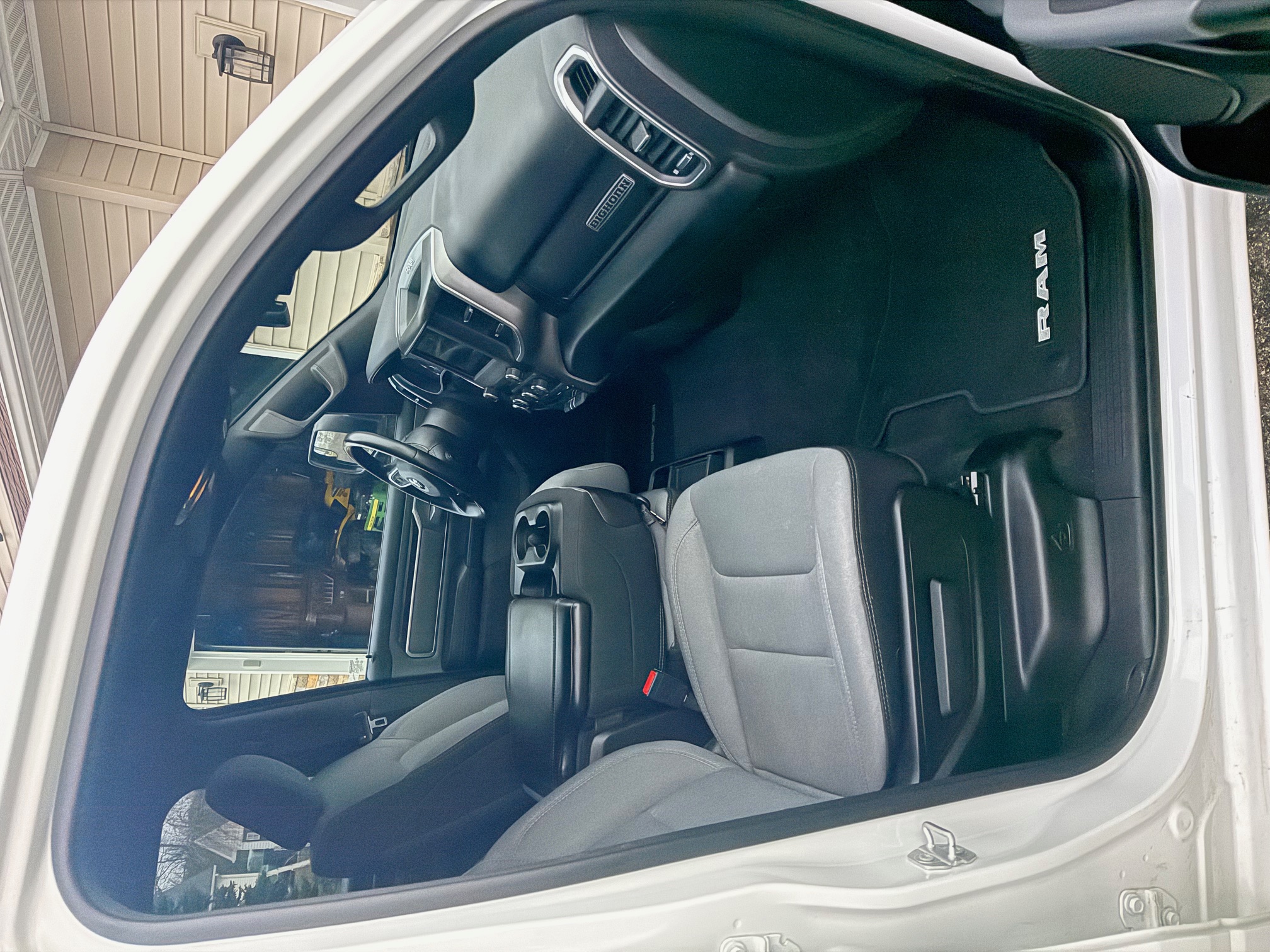 Used 2021 RAM 1500 Big Horn AWD/4WD image 9