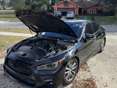 Used 2015 INFINITI Q50 Premium image 1