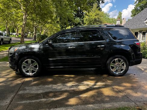 Used 2013 GMC Acadia Denali AWD/4WD image 6
