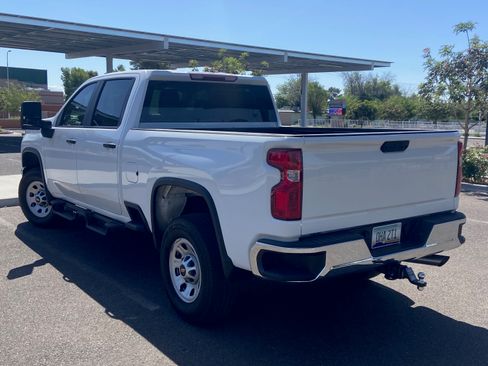 Used 2025 Chevrolet Silverado 2500 W/T w/ WT Convenience Package AWD/4WD image 4