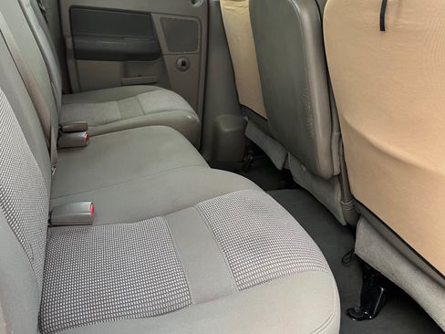 Used 2007 Dodge Ram 2500 Truck SLT image 10