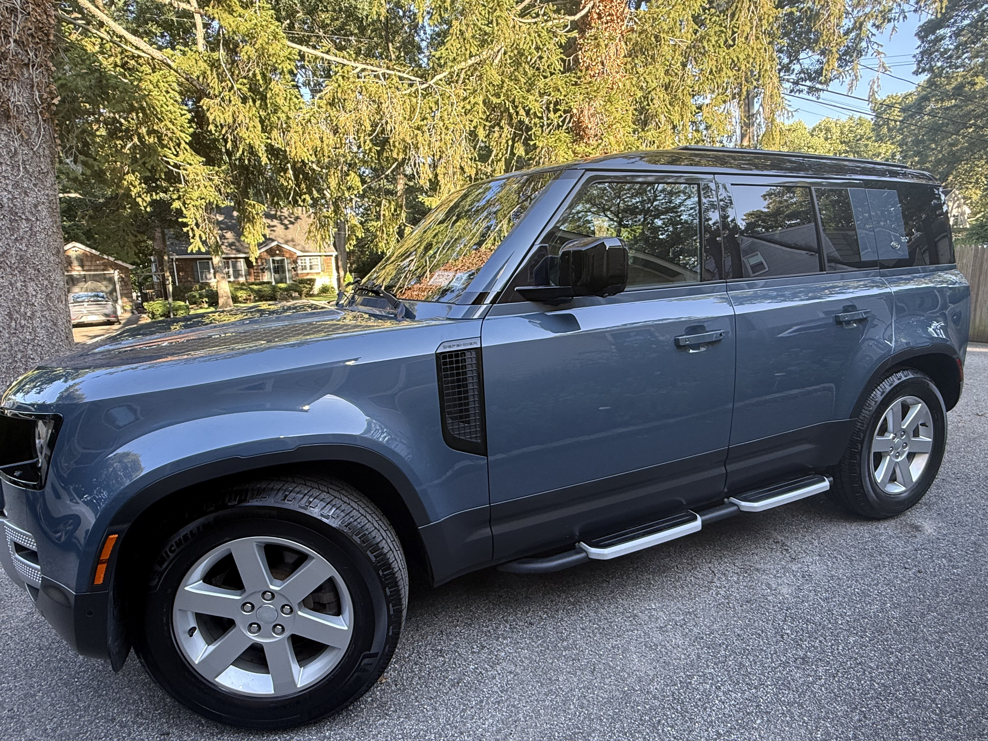 Used 2022 Land Rover Defender 110 S AWD/4WD image 15