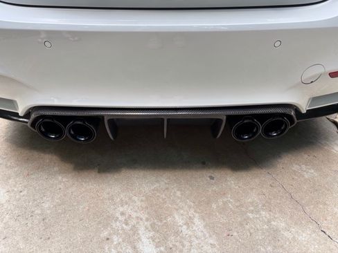 Used 2016 BMW M4 Coupe RWD image 11