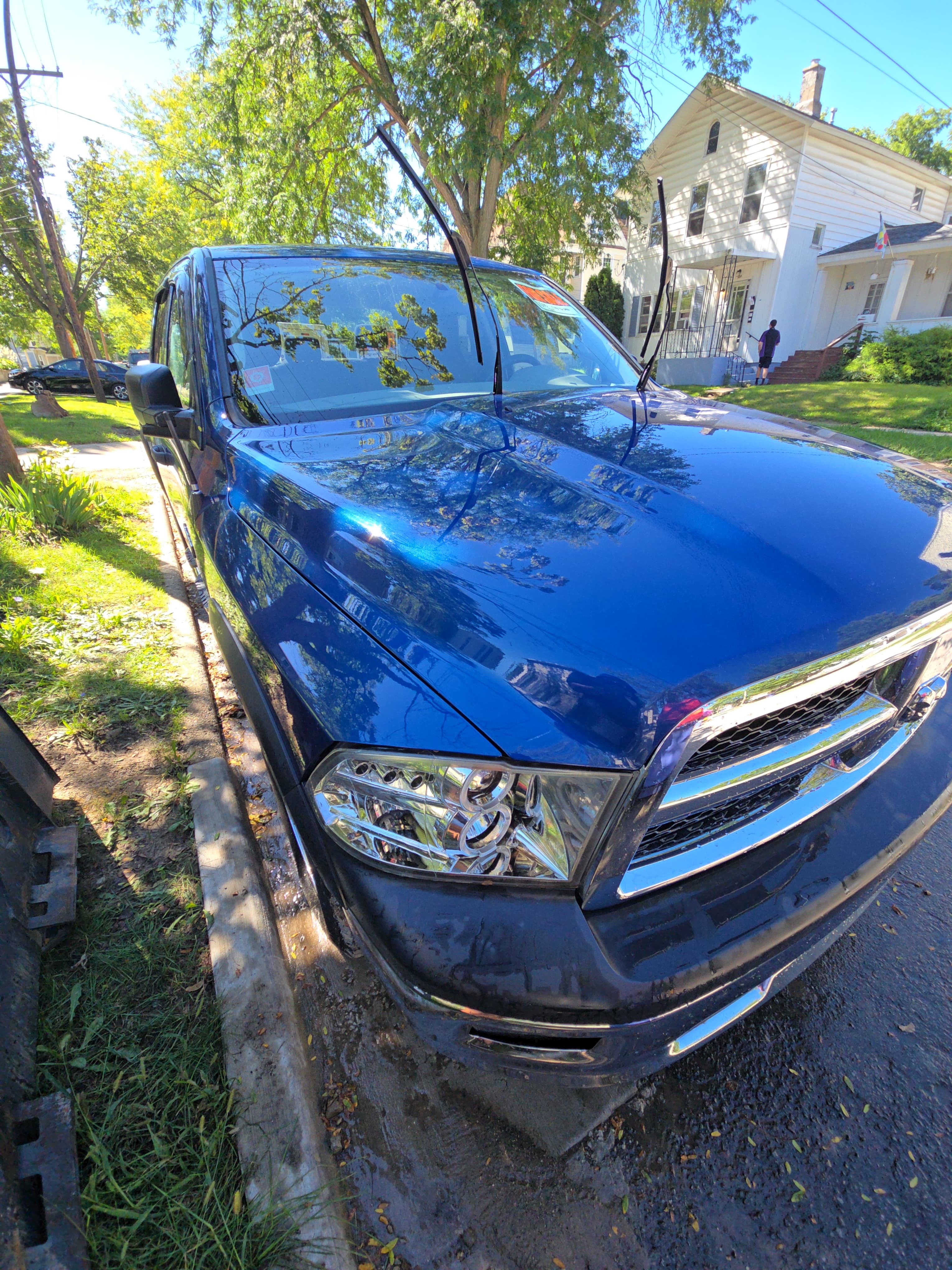 Used 2010 Dodge Ram 1500 Truck ST w/ SXT Appearance Group AWD/4WD image 29