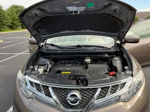 Used 2012 Nissan Murano SV AWD/4WD image 17