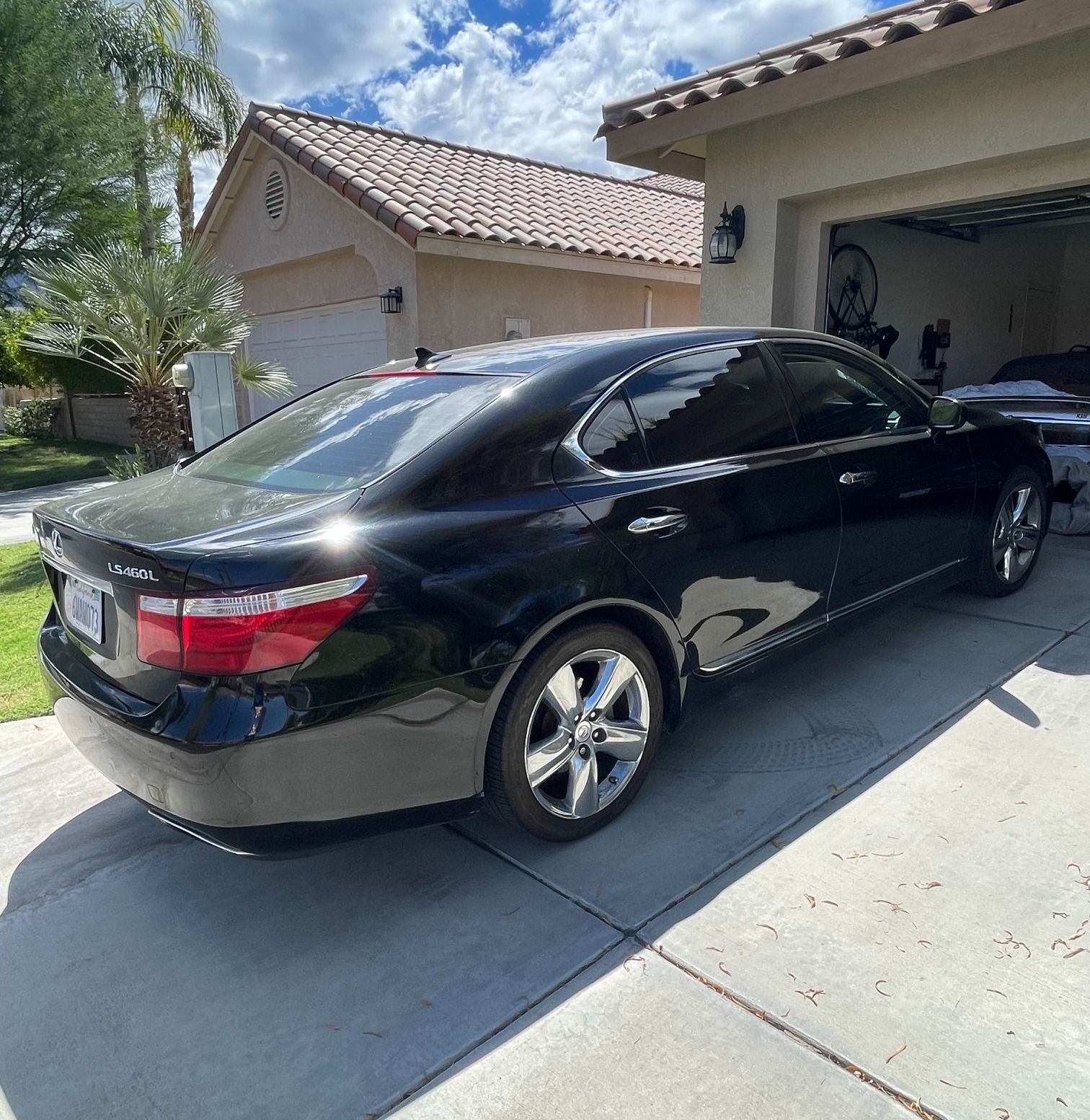 Used 2008 Lexus LS 460 L RWD image 2