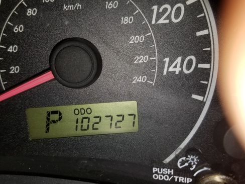 Used 2011 Toyota Corolla image 6