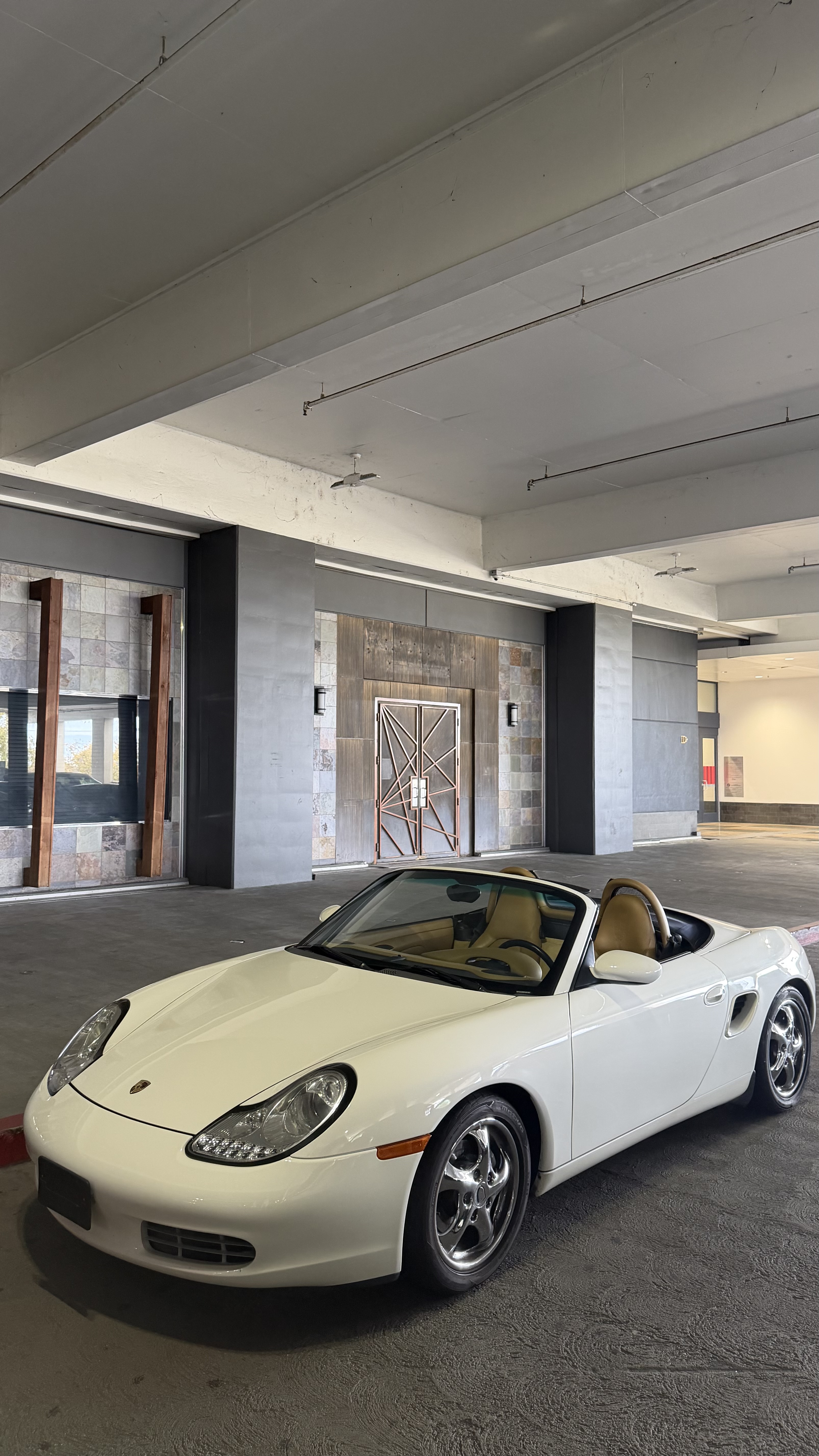 Used 2000 Porsche Boxster RWD image 11