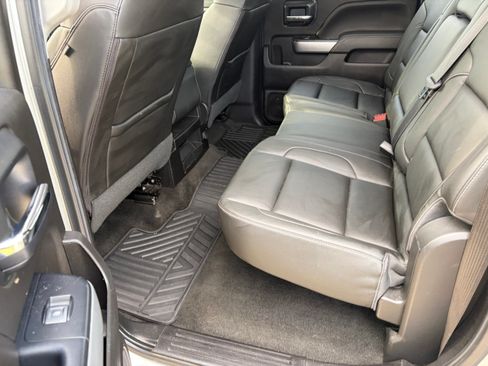 Used 2018 Chevrolet Silverado 2500 LT w/ LT Convenience Package AWD/4WD image 12